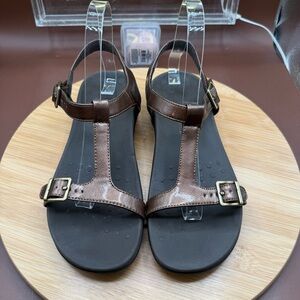 Vionic Metallic Copper Brown T-Strap Buckle Sandals